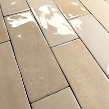 Bestile Nolita 6,5x20 см, glaserad keramisk granit, Spanien, tegel - interiörfoto 1 - foto 2