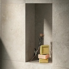 Cercom Stone Vision 30x60, geglazuurd keramisch graniet, Italië, kalksteen - interieurfoto 1 - foto 1