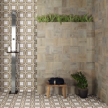 Mainzu Patchwood 20x20 см, glazed porcelain stoneware, Spain, wood look - interior photo 1 - photo 3