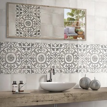 Monopole Avenue 18,7x18,7 см, glazed porcelain stoneware, Spain, hydraulic - interior photo 1 - photo 4