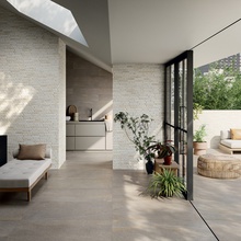 Novabell Maxima 60x60, geglazuurd keramisch graniet, Italië, kalksteen - interieurfoto 1 - foto 3
