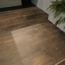 Versace Eterno 26,5x180, geglazuurd keramisch graniet, Italië, hout - interieurfoto 1 - foto 3