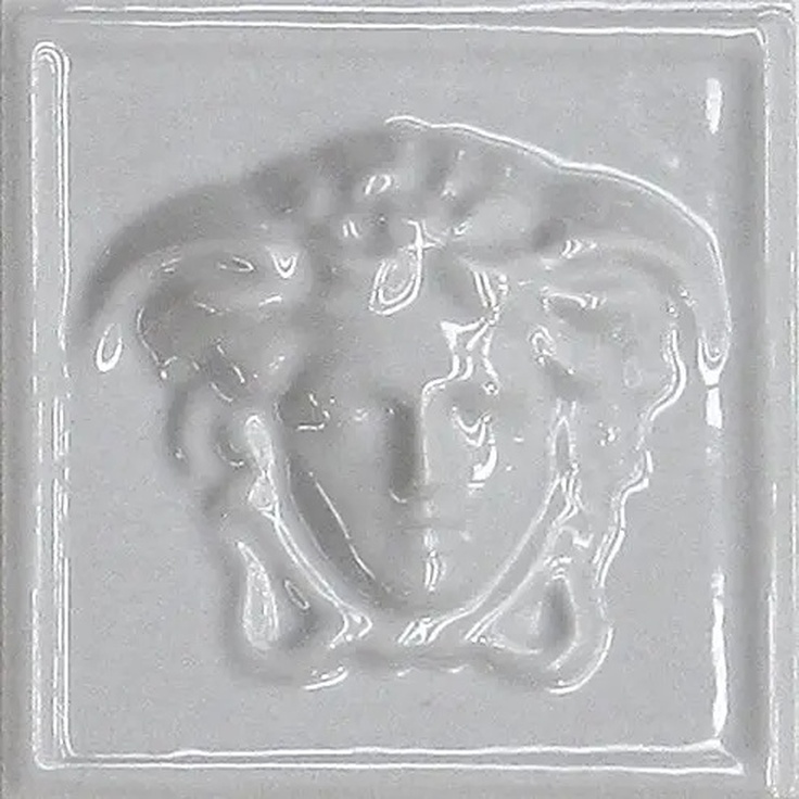 Versace Emote С000396162 02626720_Medusa3DGrigio Декор 10x10 см, Италия - фото 1 Versace Emote С000396162 02626720_Medusa3DGrigio Декор 10x10 см, Италия - фото 1